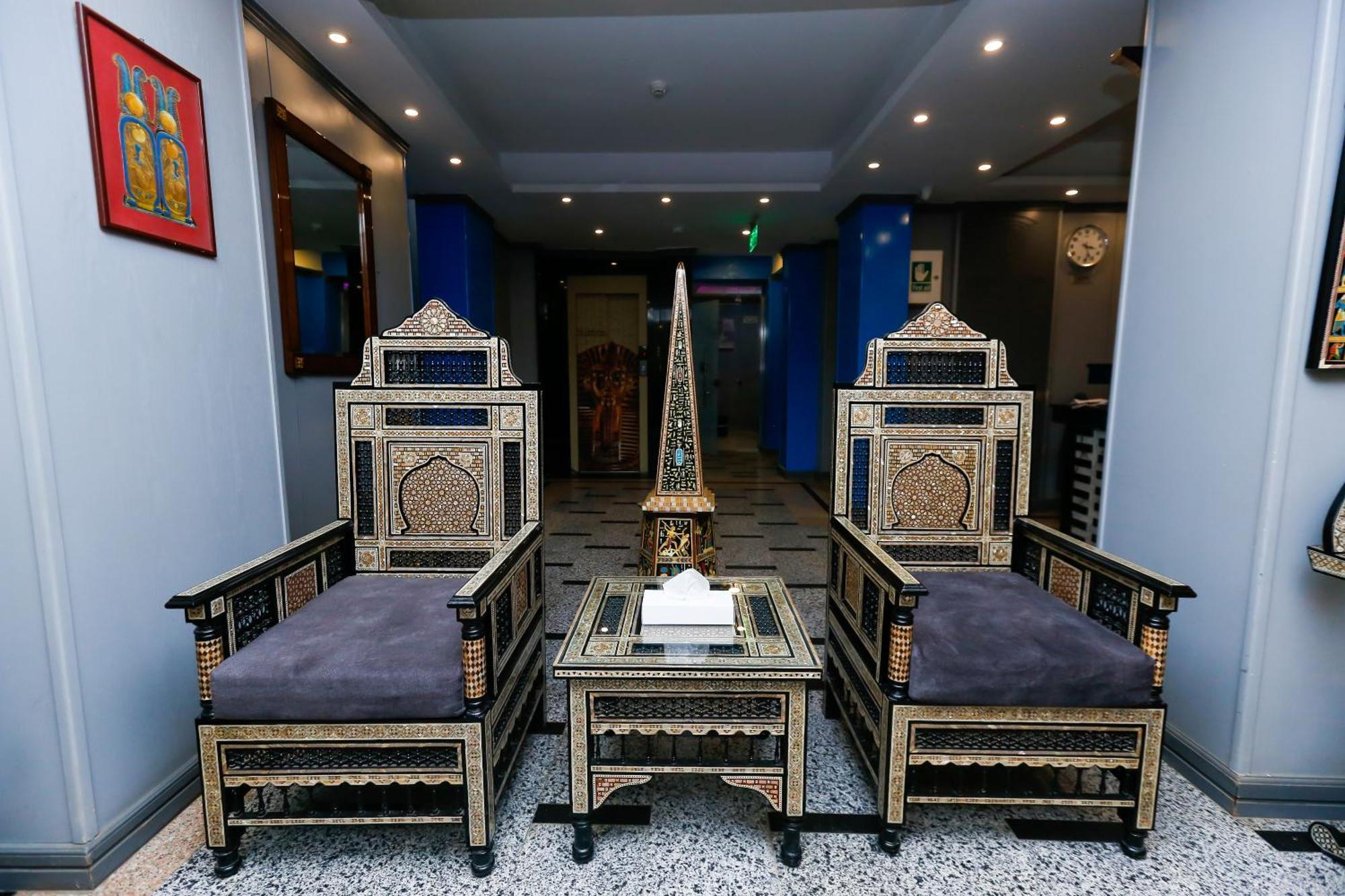 Turquoise Pyramids & Grand Egyptian Museum View Hotel Kafret el-Gabal エクステリア 写真